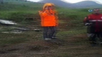 Erzincan Sivas Karayolunda Yolcu Otobusu Sarampole Yuvarlandi